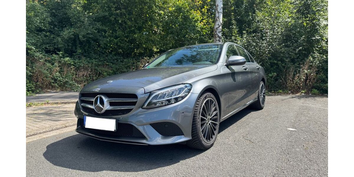 Mercedes-Benz C 220 116.000 km 22.999 &euro; Dortmund 44357