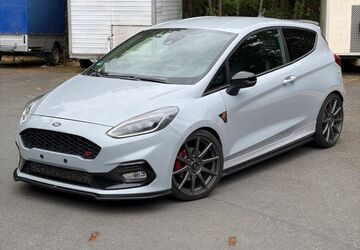 Ford Fiesta 82.300 km 16.700 &euro; Dortmund 44287