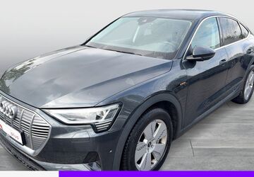 Audi e-tron 23.439 km 32.777 &euro; Dortmund 44143