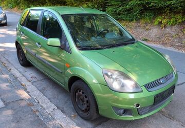 Ford Fiesta 195.000 km 1.499 &euro; ENNEPETAL 58256