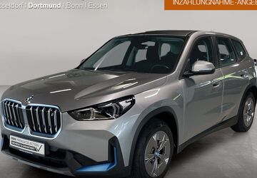 BMW iX1 34.049 km 32.799 &euro; Dortmund 44263