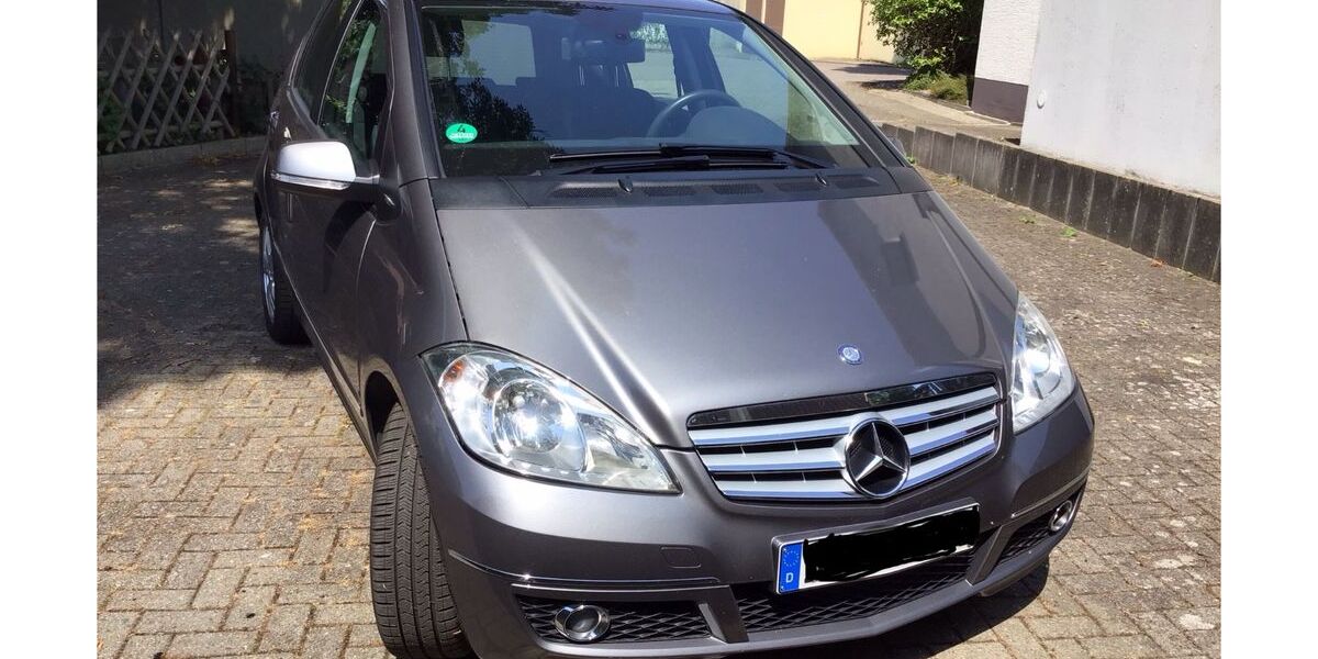 Mercedes-Benz A 180 194.500 km 6.000 &euro; Dortmund 44149