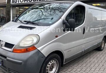 Renault Trafic 269.000 km 3.390 &euro; Recklinghausen 45657