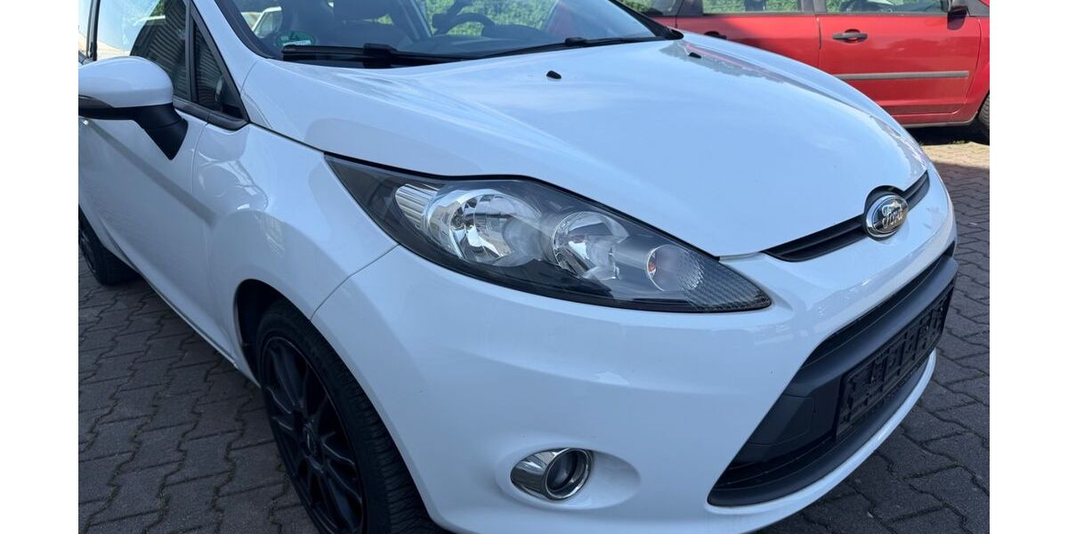 Ford Fiesta 244.500 km 1.990 &euro; Dortmund 44379