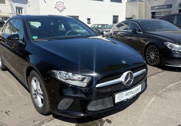 Mercedes-Benz A 180 133.000 km 14.490 &euro; Dortmund 44147