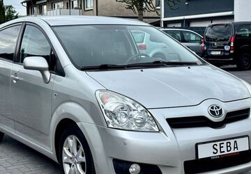Toyota Corolla Verso 137.000 km 6.499 &euro; Marl 45772