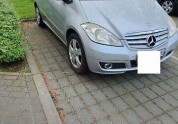Mercedes-Benz A 170 156.535 km 2.600 &euro; Dortmund 44141