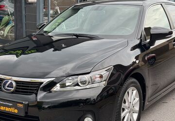 Lexus CT 200h 120.000 km 9.990 &euro; DORTMUND 44263