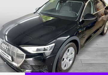 Audi e-tron 33.931 km 27.333 &euro; Dortmund 44143