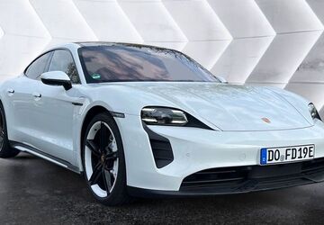 Porsche Taycan 115.215 km 52.890 &euro; Dortmund 44263
