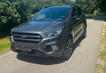 Ford Kuga 58.000 km 17.900 &euro; Dortmund 44309