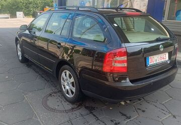 Skoda Octavia 233.000 km 2.999 &euro; Dortmund 44147