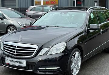 Mercedes-Benz E 300 210.032 km 10.950 &euro; Dortmund 44147