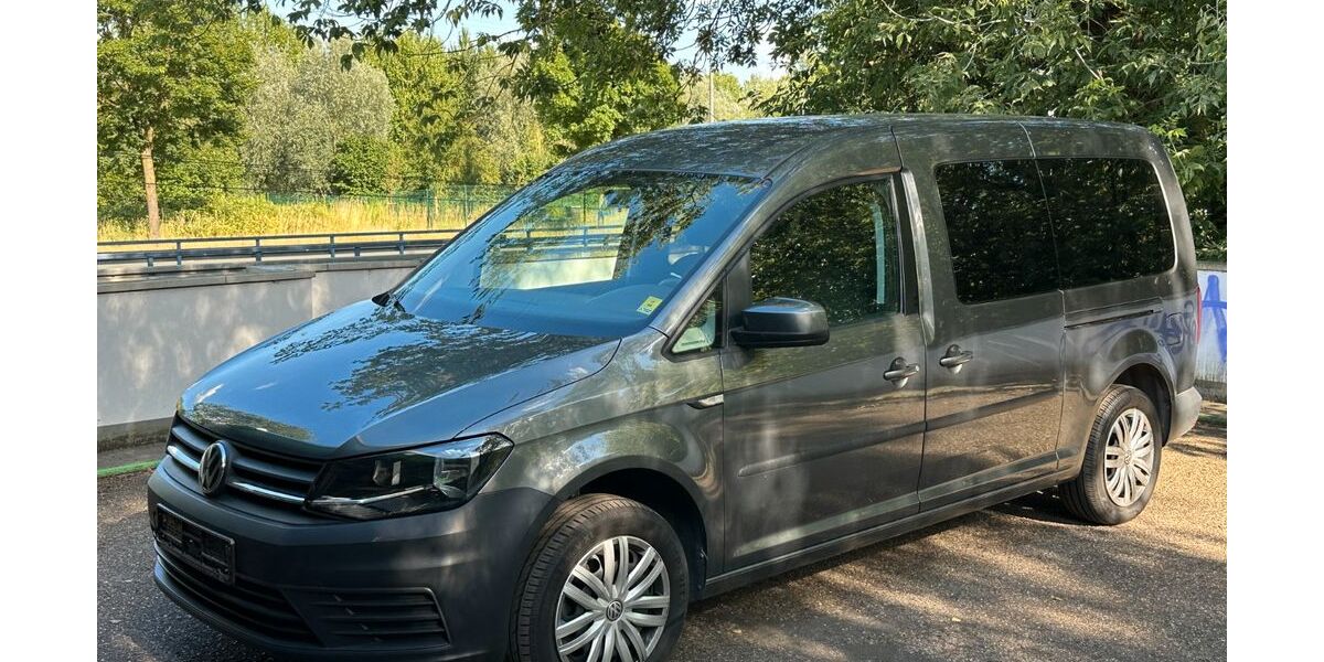 VW Caddy 49.000 km 22.700 &euro; Dortmund OT Huckarde 44369