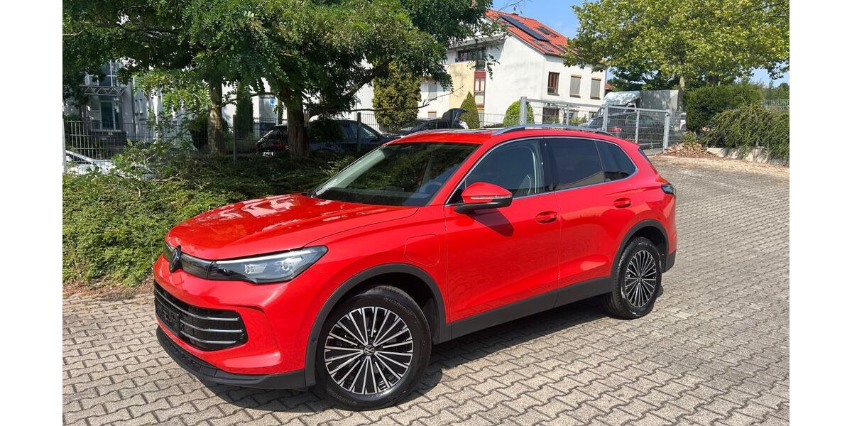 VW Tiguan 17.000 km 36.980 &euro; Dortmund 44269