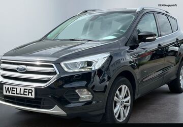 Ford Kuga 70.500 km 15.900 &euro; Dortmund 44143