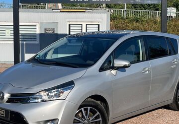 Toyota Verso 118.223 km 7.900 &euro; Menden (Sauerland) 58706