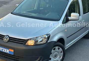 VW Caddy 155.473 km 7.300 &euro; Gelsenkirchen 45881