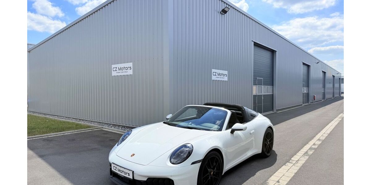 Porsche 992 3.174 km 192.900 &euro; Dortmund 44143