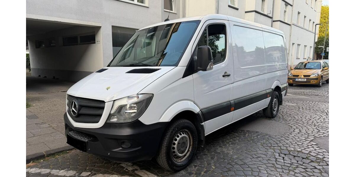 Mercedes-Benz Sprinter 211.000 km 9.900 &euro; Gelsenkirchen 45879