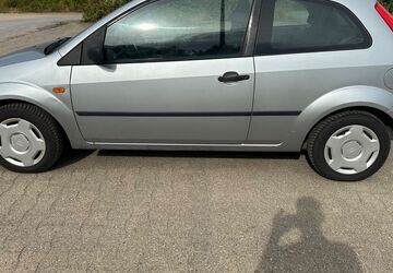 Ford Fiesta 190.000 km 1.150 &euro; Menden 58706