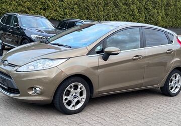Ford Fiesta 212.000 km 2.990 &euro; Recklinghausen 45659