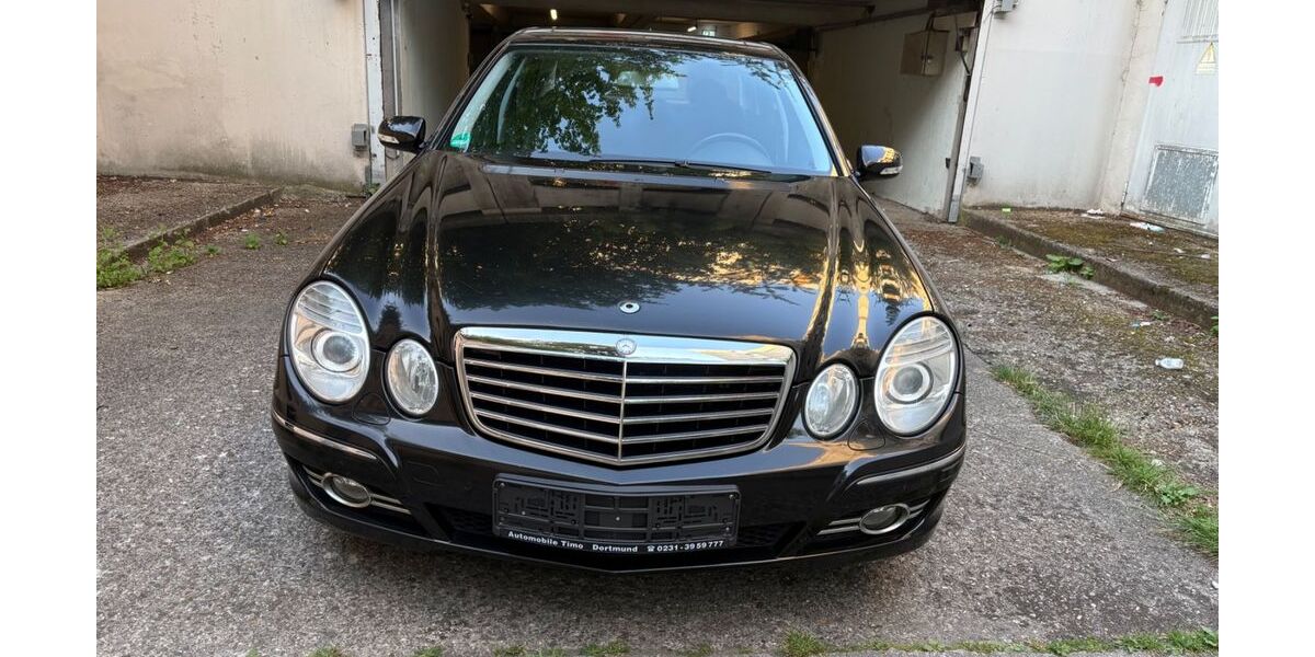 Mercedes-Benz E 280 176.000 km 7.990 &euro; Dortmund 44145
