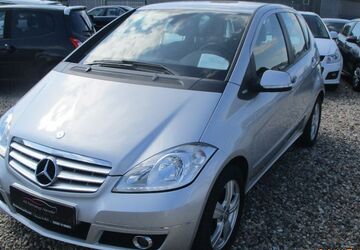 Mercedes-Benz A 180 99.988 km 4.999 &euro; Selm 59379