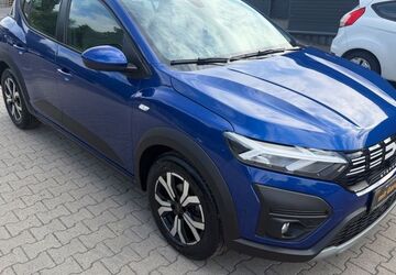 Dacia Sandero 17.600 km 15.490 &euro; Dortmund 44319