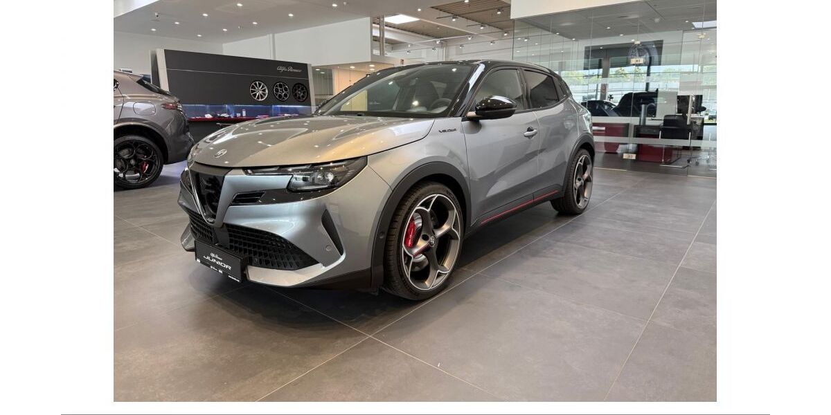 Alfa Romeo Junior 20.000 km 38.485 &euro; Dortmund 44145