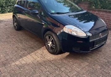 Fiat Punto 159.592 km 750 &euro; Dortmund 44319
