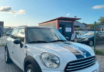 Mini Cooper D 143.463 km 9.399 &euro; Dortmund 44145