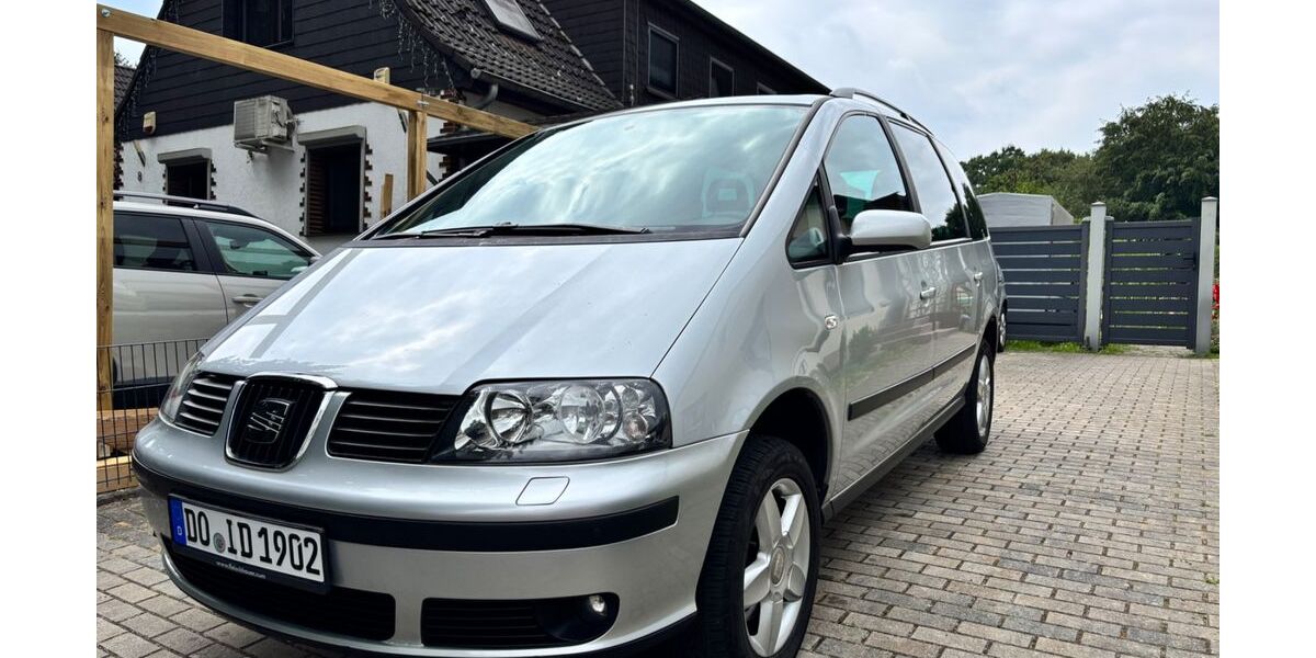 Seat Alhambra 222.000 km 5.990 &euro; Dortmund 44328