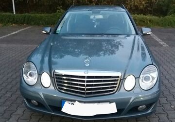 Mercedes-Benz E 220 285.000 km 3.150 &euro; Dortmund 44359