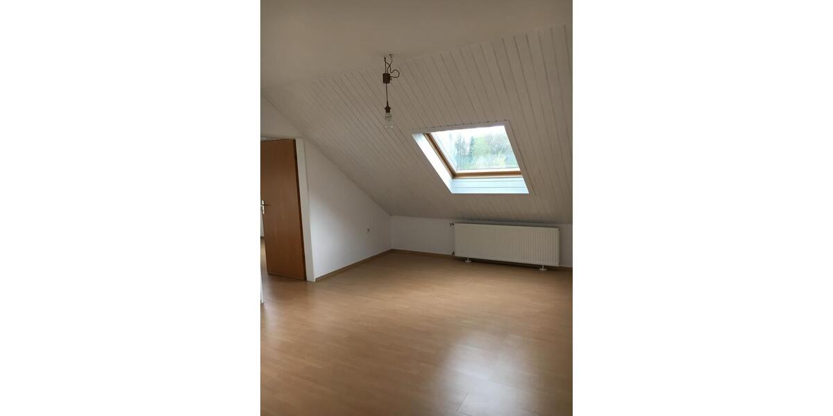 Dachgeschoßwohnung Bergkamen - 2 Zimmer, 60 m&sup2;, 630&euro; | Angebot:26543532