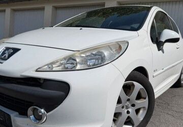 Peugeot 207 213.000 km 1.990 &euro; Dortmund 44328