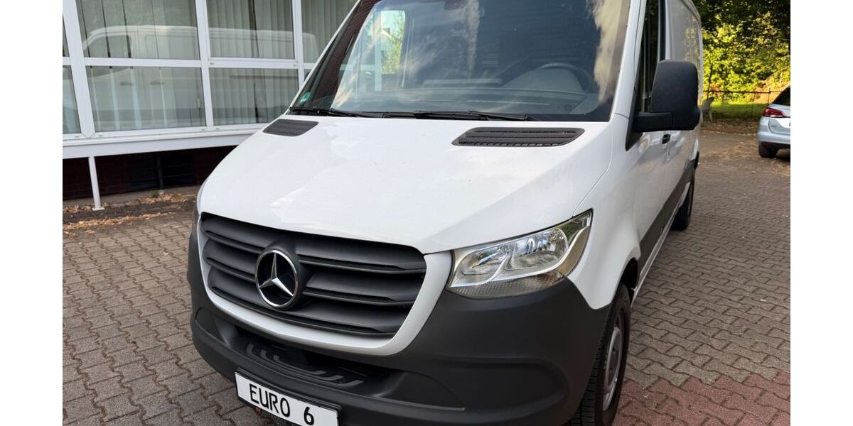 Mercedes-Benz Sprinter 135.000 km 18.999 &euro; Dortmund 44265